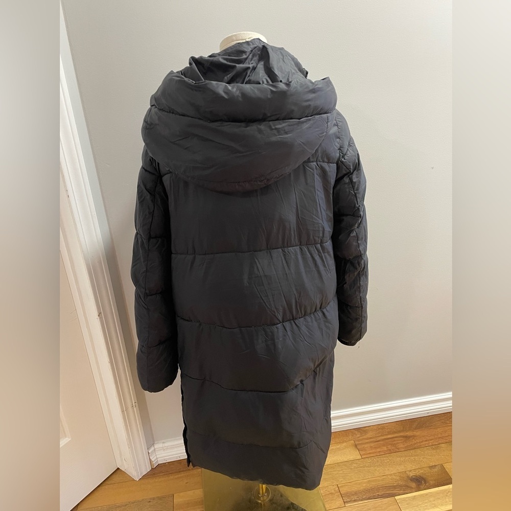 Vero Moda- Long Black Warm Winter Puffer Jacket. 
Size XS - Picture 2 of 14